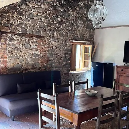 Podere Il Giardino - Casa In Casale Tipico Toscano, Con Parco E Piscina - Lucca * Loppeglia